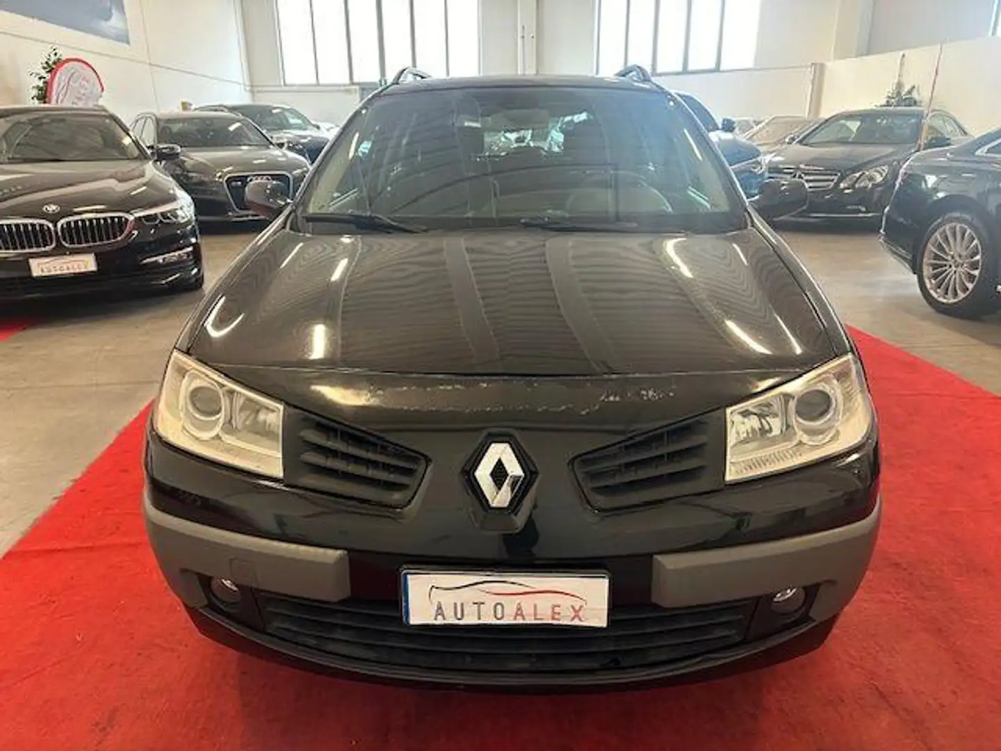 Renault Megane Grandtour 1.6 16v Dynamique GPL Nero - 2