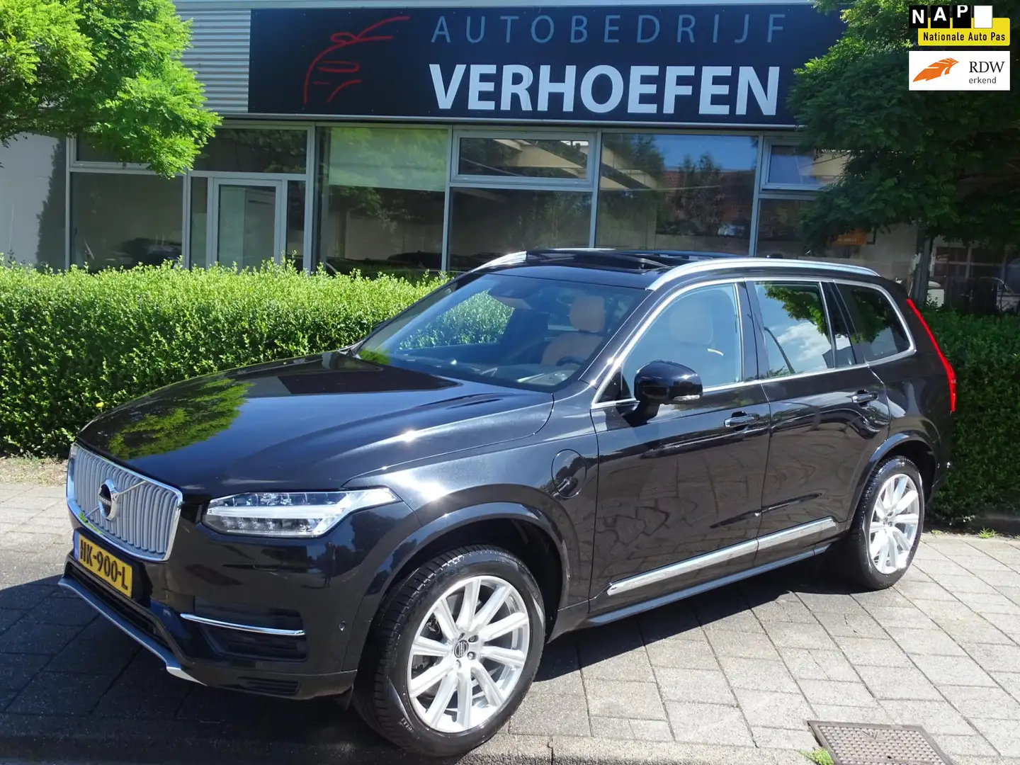 Volvo XC90 2.0 T8 Twin Engine AWD Inscription 7P - FULL OPTIO Zwart - 1