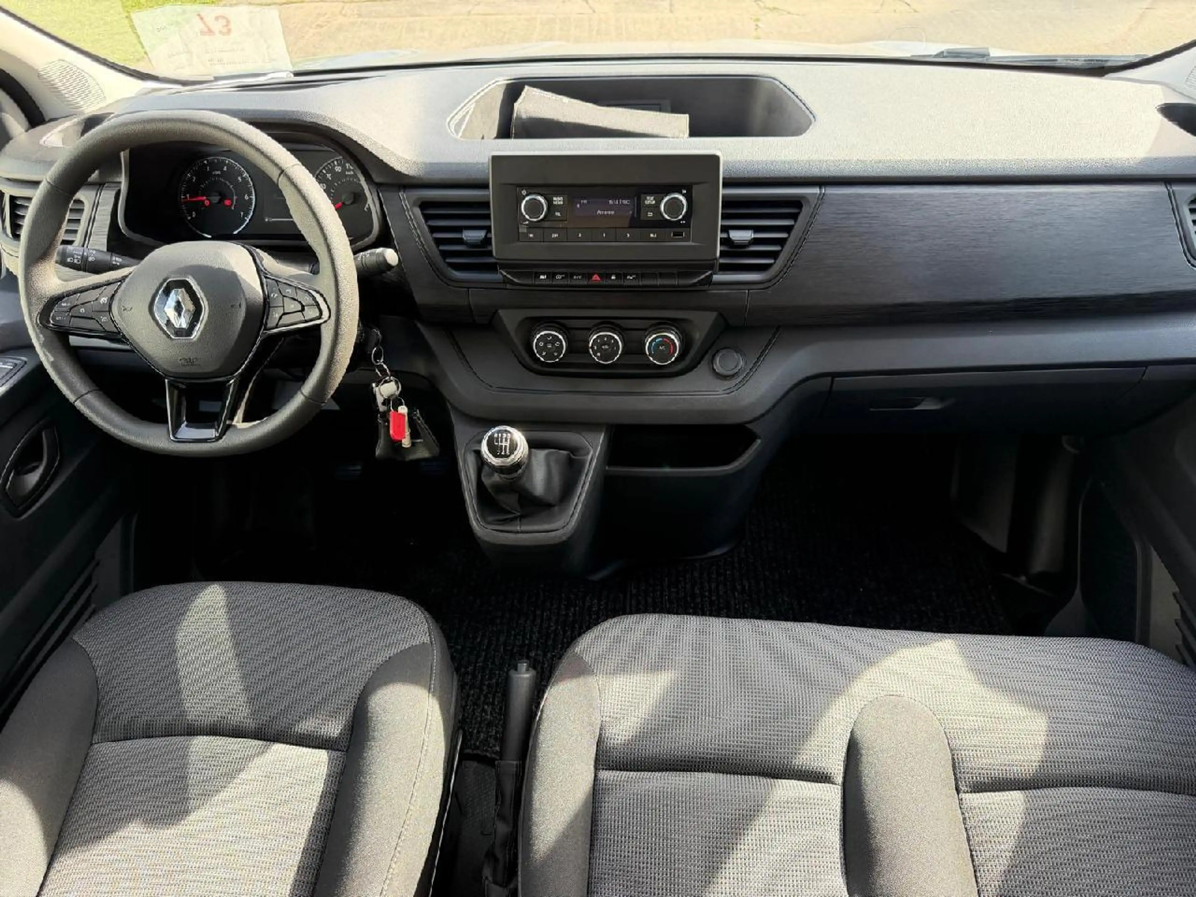 Renault Trafic Pkw Start Blue dCi 110 — photo 8