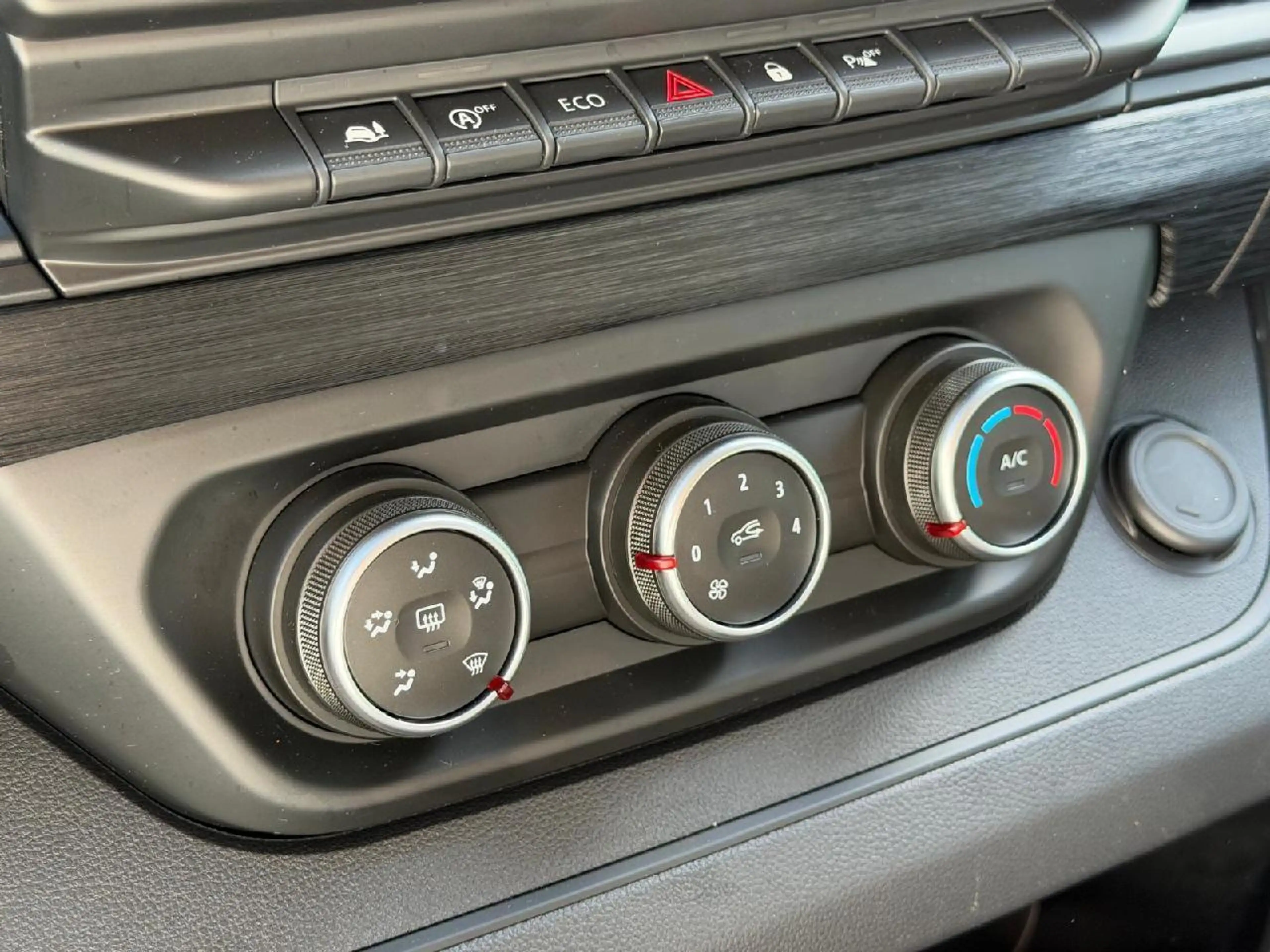Renault Trafic Pkw Start Blue dCi 110 — photo 11