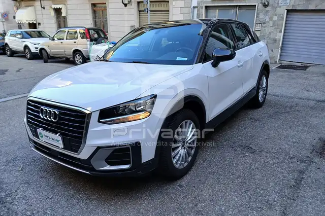 Audi Q2 Q2 30 TFSI Business Design