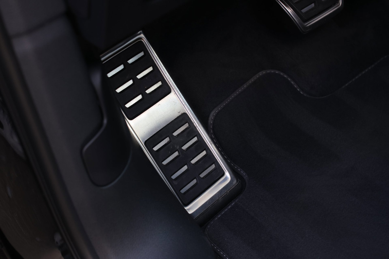 Audi Q3 40 TFSI Quattro 3X S-Line *Pano*B&O*Keyless*Camera — photo 38