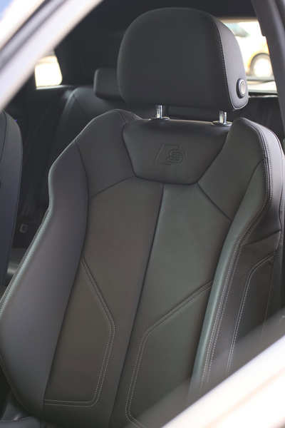 Audi Q3 40 TFSI Quattro 3X S-Line *Pano*B&O*Keyless*Camera — photo 39