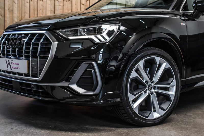 Audi Q3 40 TFSI Quattro 3X S-Line *Pano*B&O*Keyless*Camera — photo 6