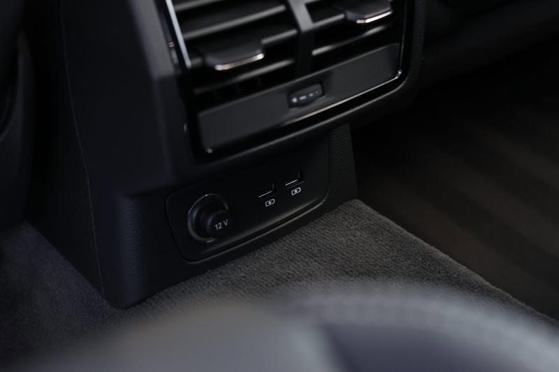 Audi Q3 40 TFSI Quattro 3X S-Line *Pano*B&O*Keyless*Camera — photo 46
