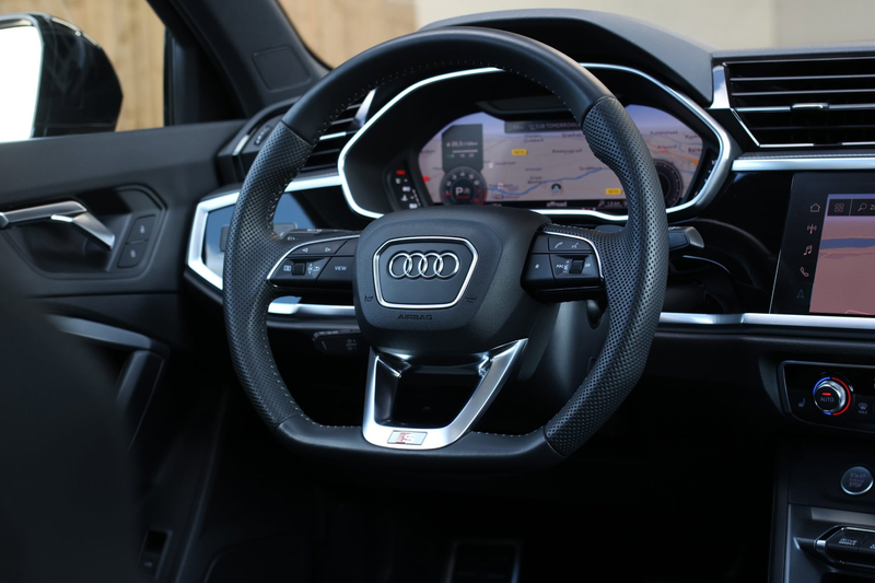 Audi Q3 40 TFSI Quattro 3X S-Line *Pano*B&O*Keyless*Camera — photo 48