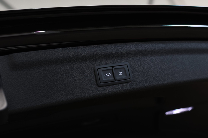 Audi Q3 40 TFSI Quattro 3X S-Line *Pano*B&O*Keyless*Camera — photo 22