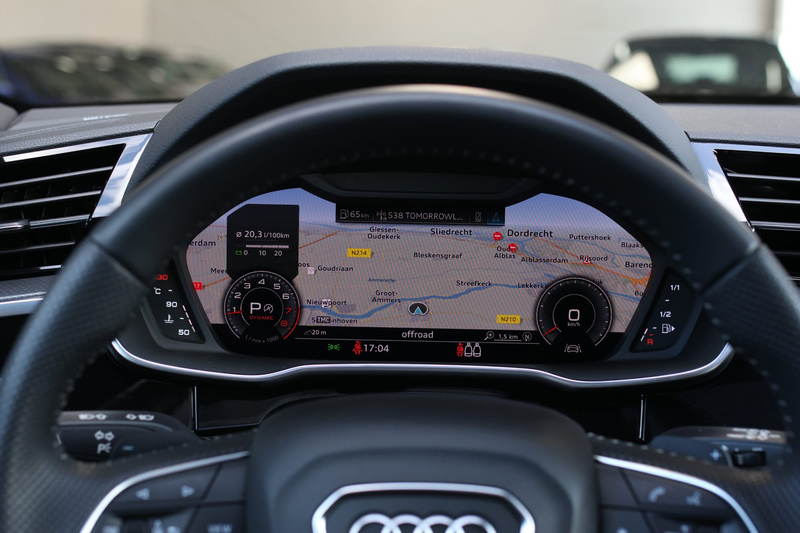 Audi Q3 40 TFSI Quattro 3X S-Line *Pano*B&O*Keyless*Camera — photo 50