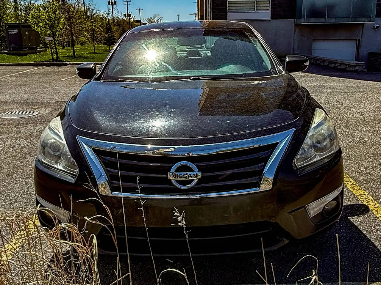 Nissan Altima снимка Nissan Altima
