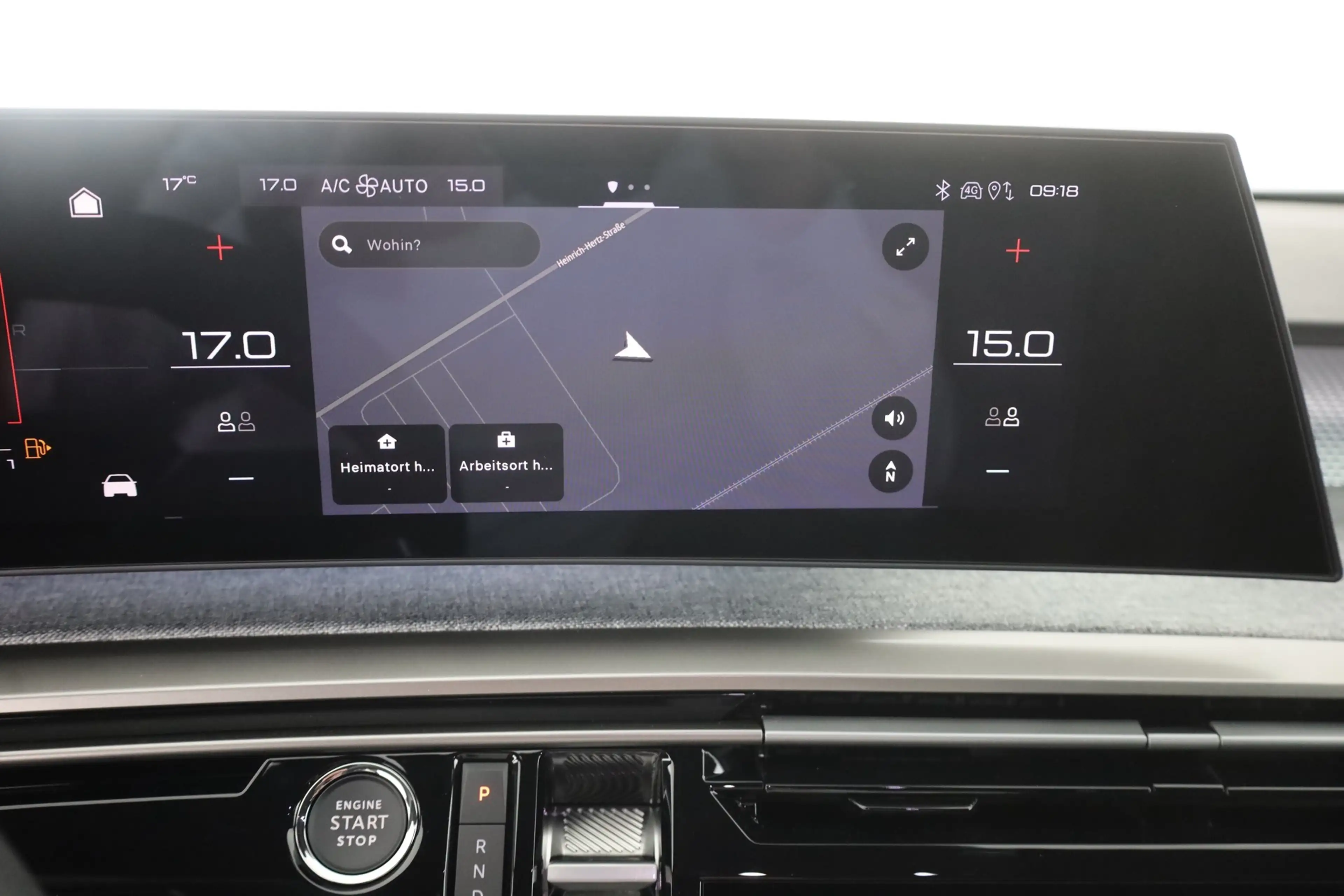 Peugeot 5008 GT 1.2 Hybrid Aut. LED ACC Navi 360° — photo 11