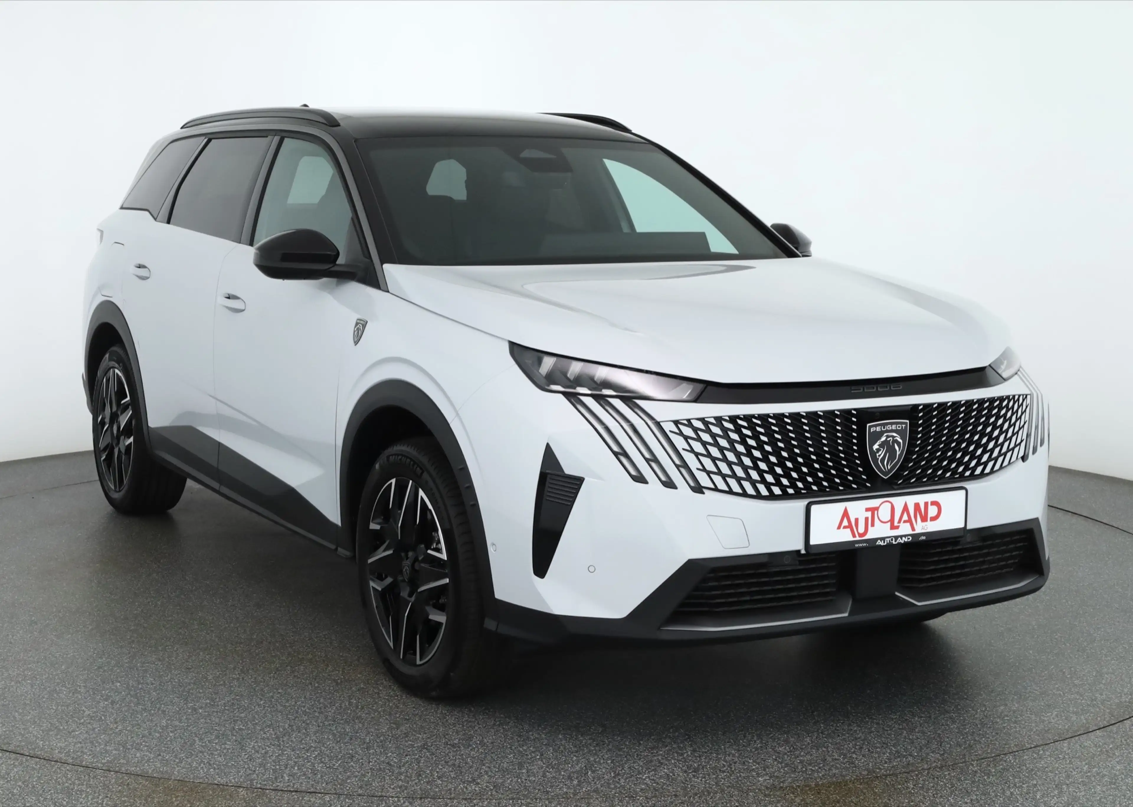 Peugeot 5008 GT 1.2 Hybrid Aut. LED ACC Navi 360° — photo 7