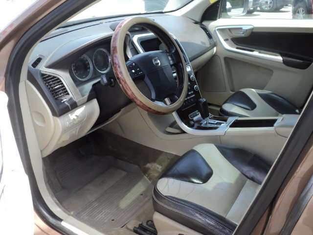 2010 Volvo XC60 T6 alt 5