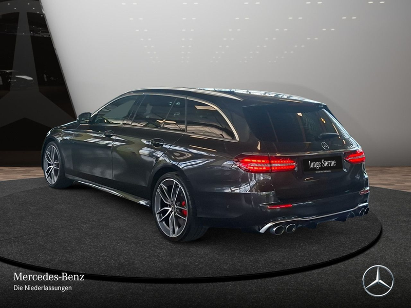 Mercedes-Benz E 53 AMG E 53 4M T-Modell AMG+PANO+360+LED+FAHRASS+CARBON — photo 10