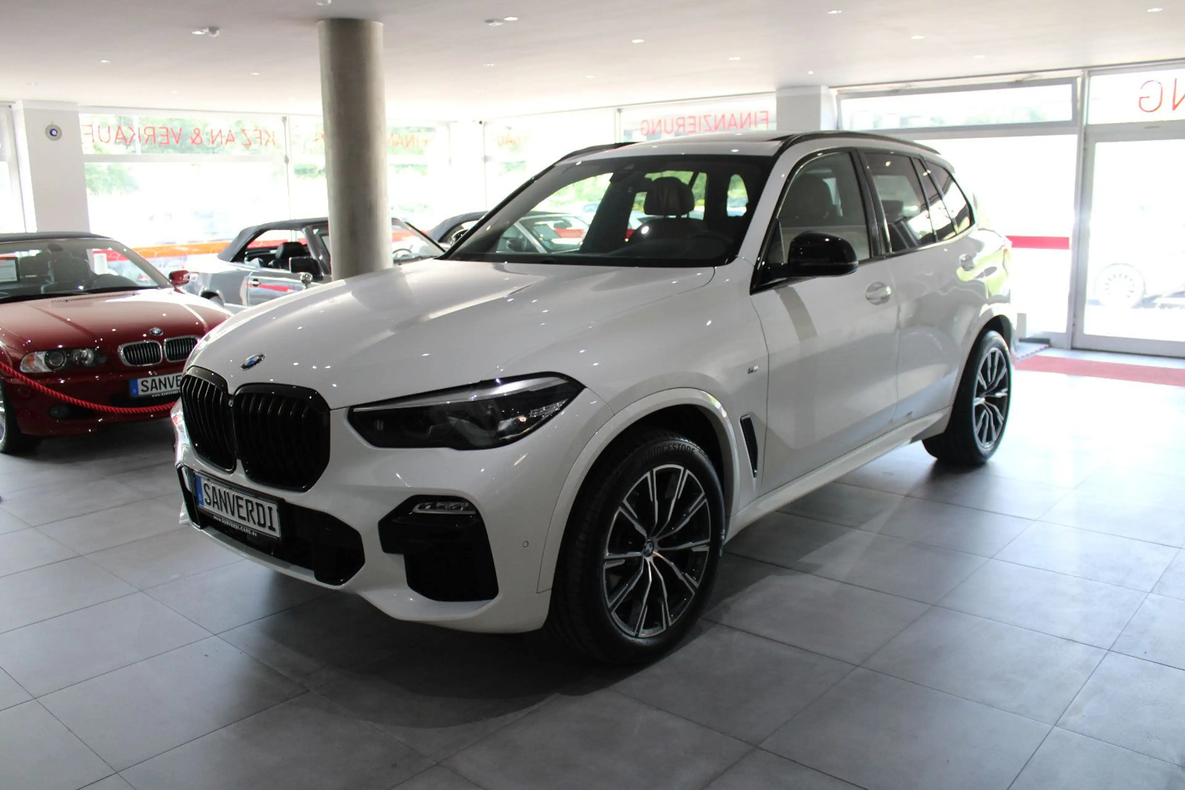 BMW X5 xDrive30d M-SPORTPAKET INDIVIDUAL RFK EURO 6