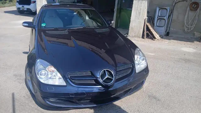 Mercedes-Benz SLK 200