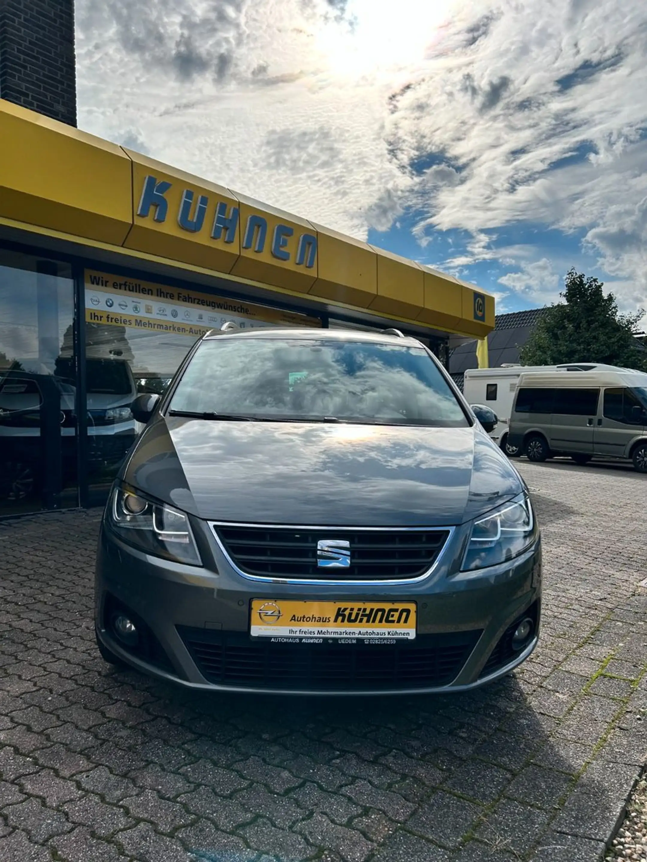SEAT Alhambra Style