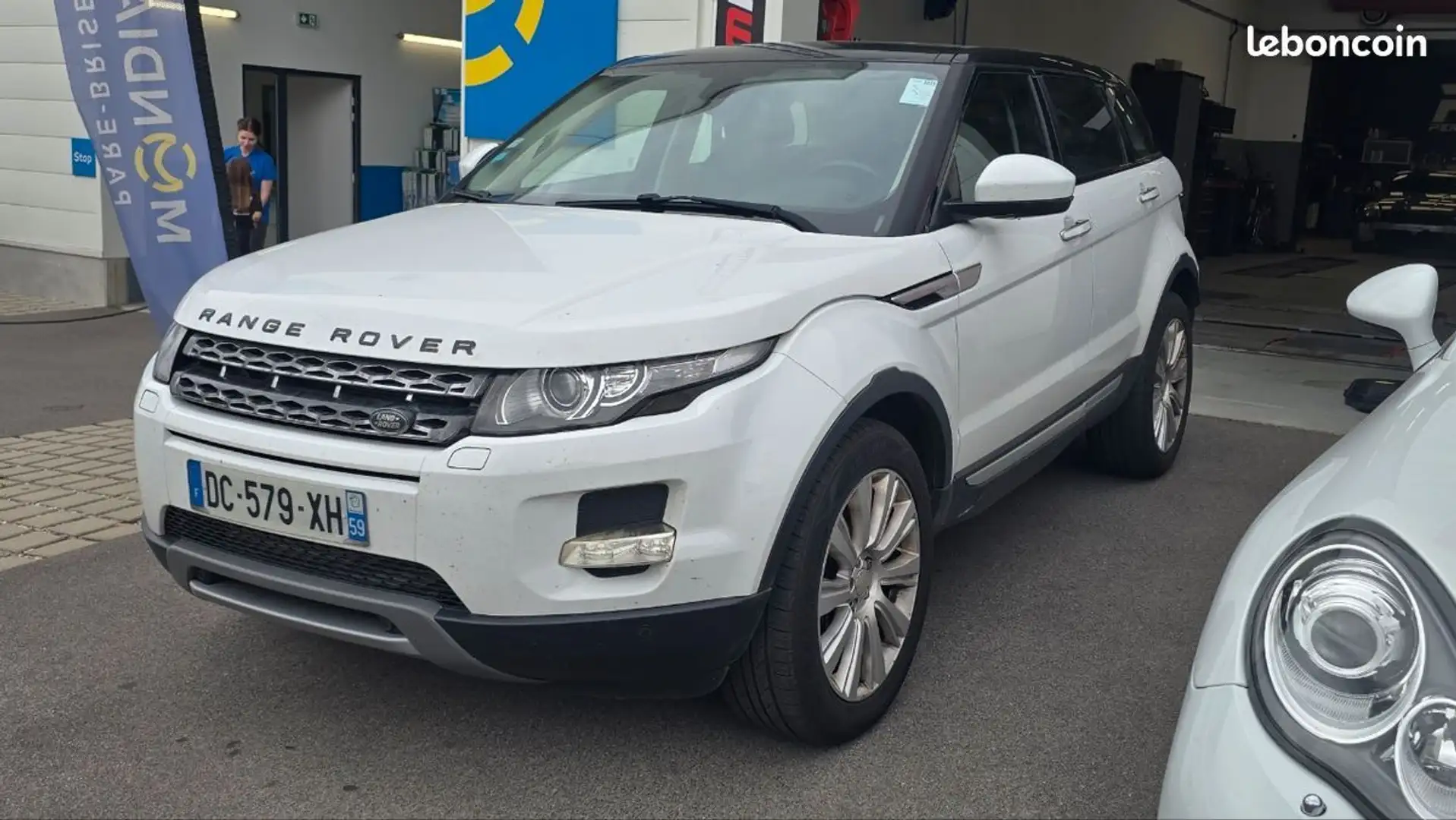 Land Rover Range Rover Evoque Land HSE Dynamic 2.2td4 150cv 02-2014 boîte manuel Biały - 2