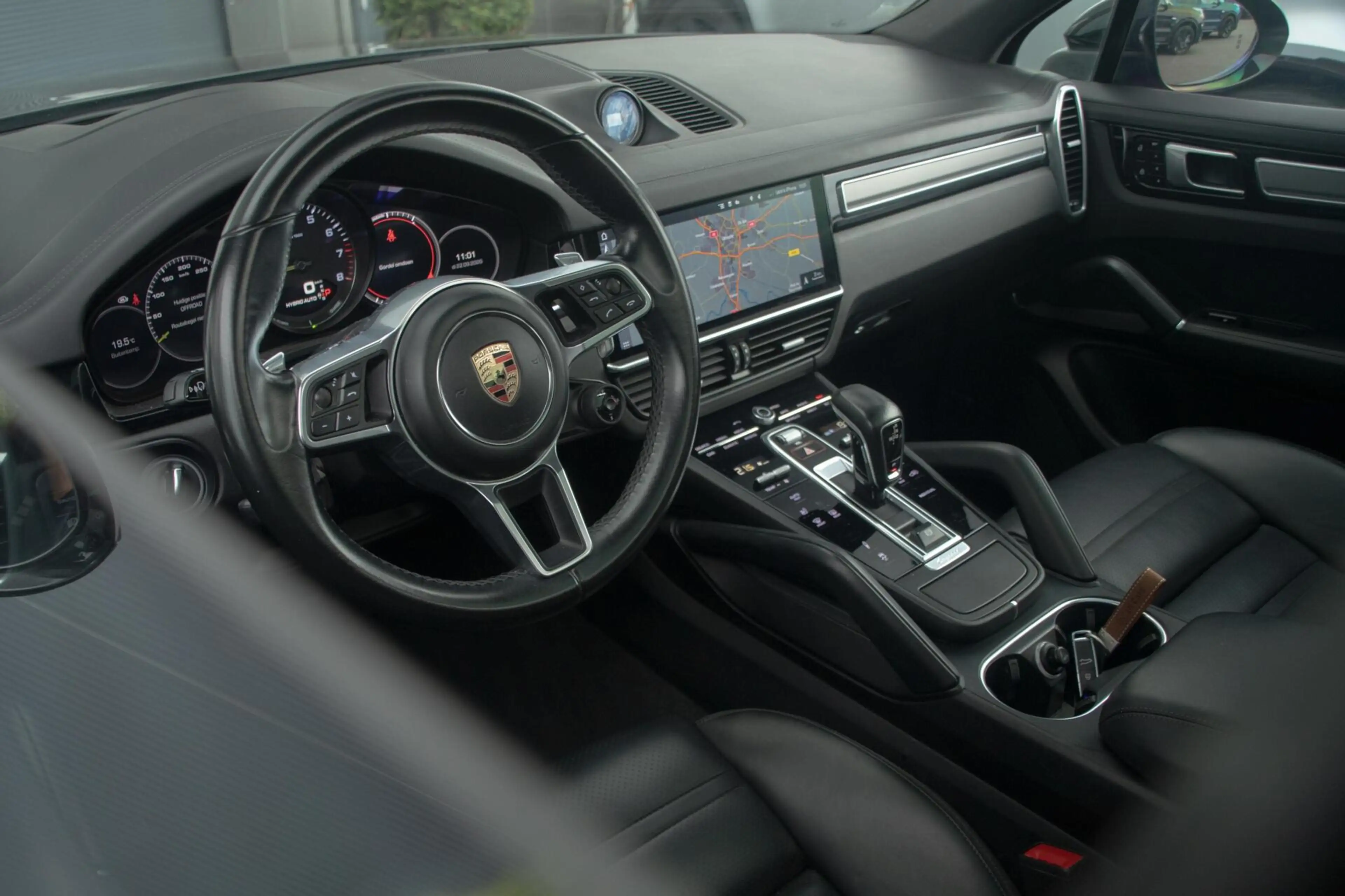 Porsche Cayenne 3.0 E-Hybrid|Vierwielbesturing|Pano|22'|PDLS — photo 13
