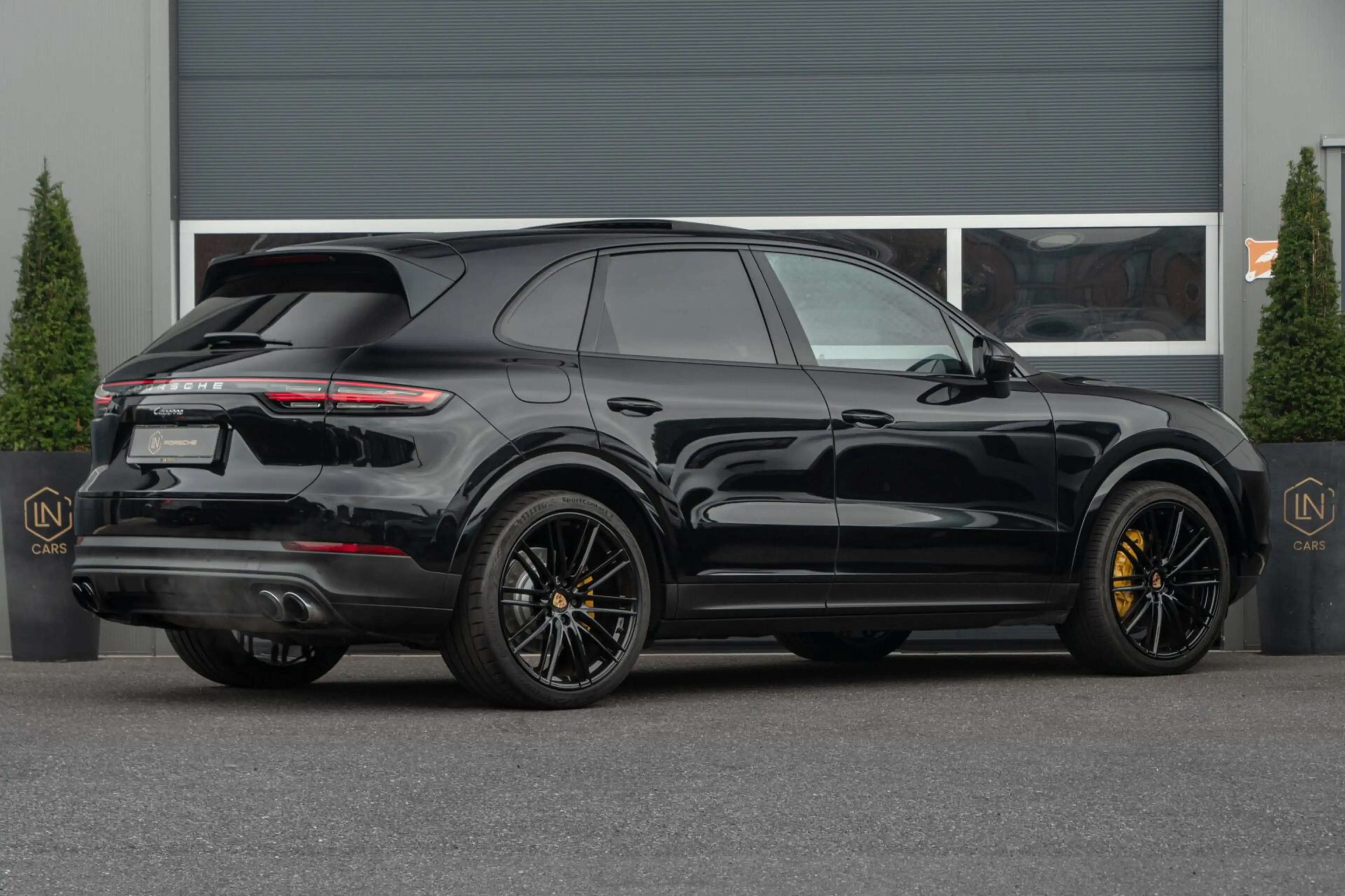 Porsche Cayenne 3.0 E-Hybrid|Vierwielbesturing|Pano|22'|PDLS — photo 10