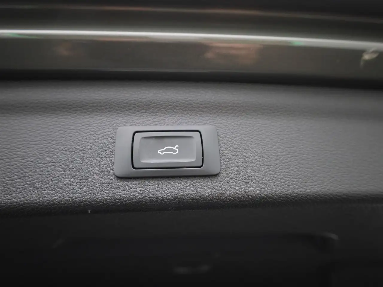 Audi Q3 35 TDI S Tronic Business Edition ZETELVERWARMING, миниатюра 12