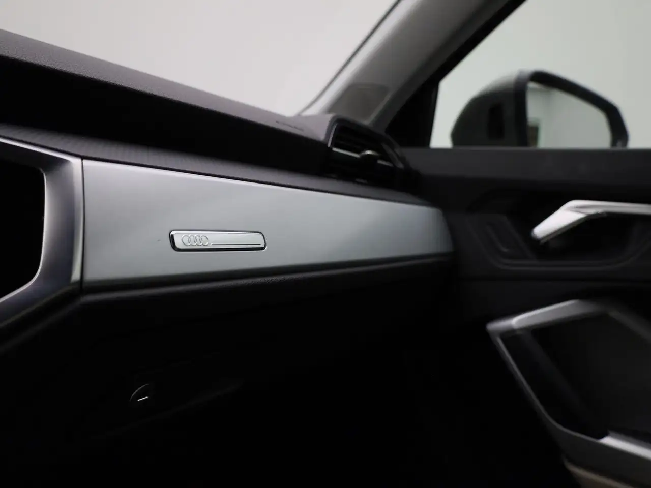 Audi Q3 35 TDI S Tronic Business Edition ZETELVERWARMING, миниатюра 28