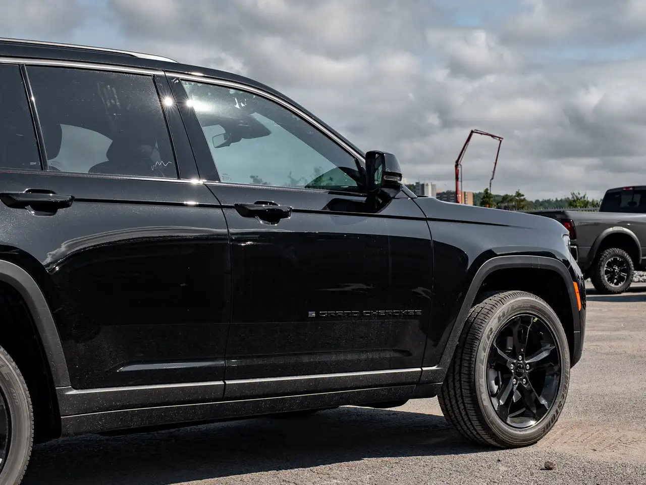 Jeep Grand Cherokee photo Jeep Grand Cherokee