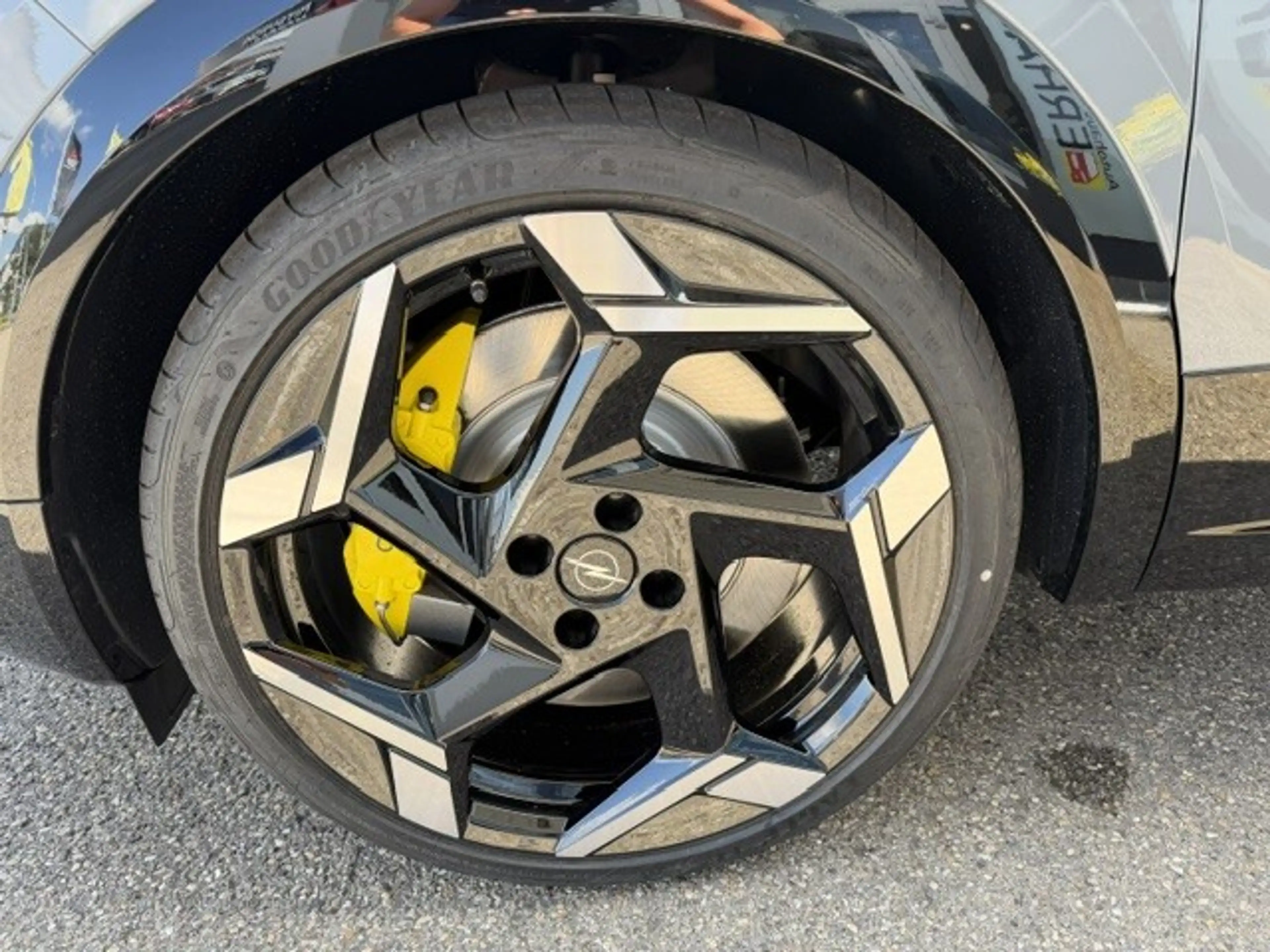 Opel Mokka-E Mokka-e 54kWh Elektromotor 207 kW GSE — photo 10