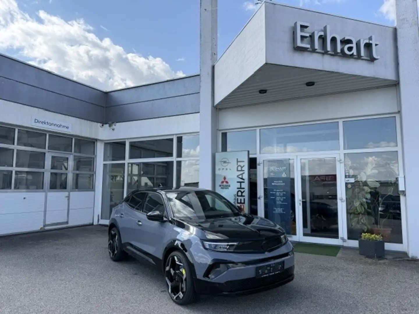 Opel Mokka-E Mokka-e 54kWh Elektromotor 207 kW GSE Grau - 1