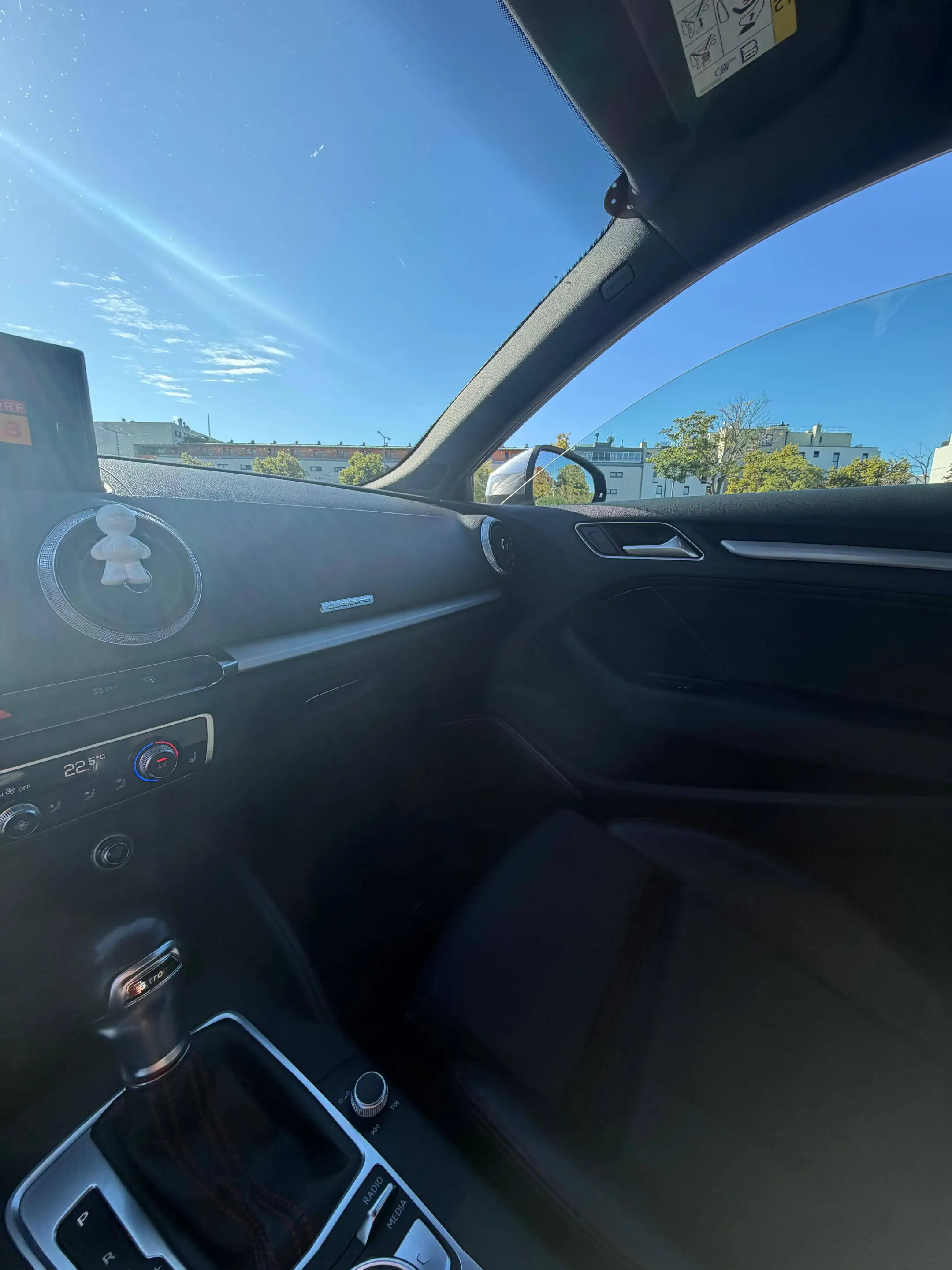 Audi S3 2.0 TFSI quattro — photo 11