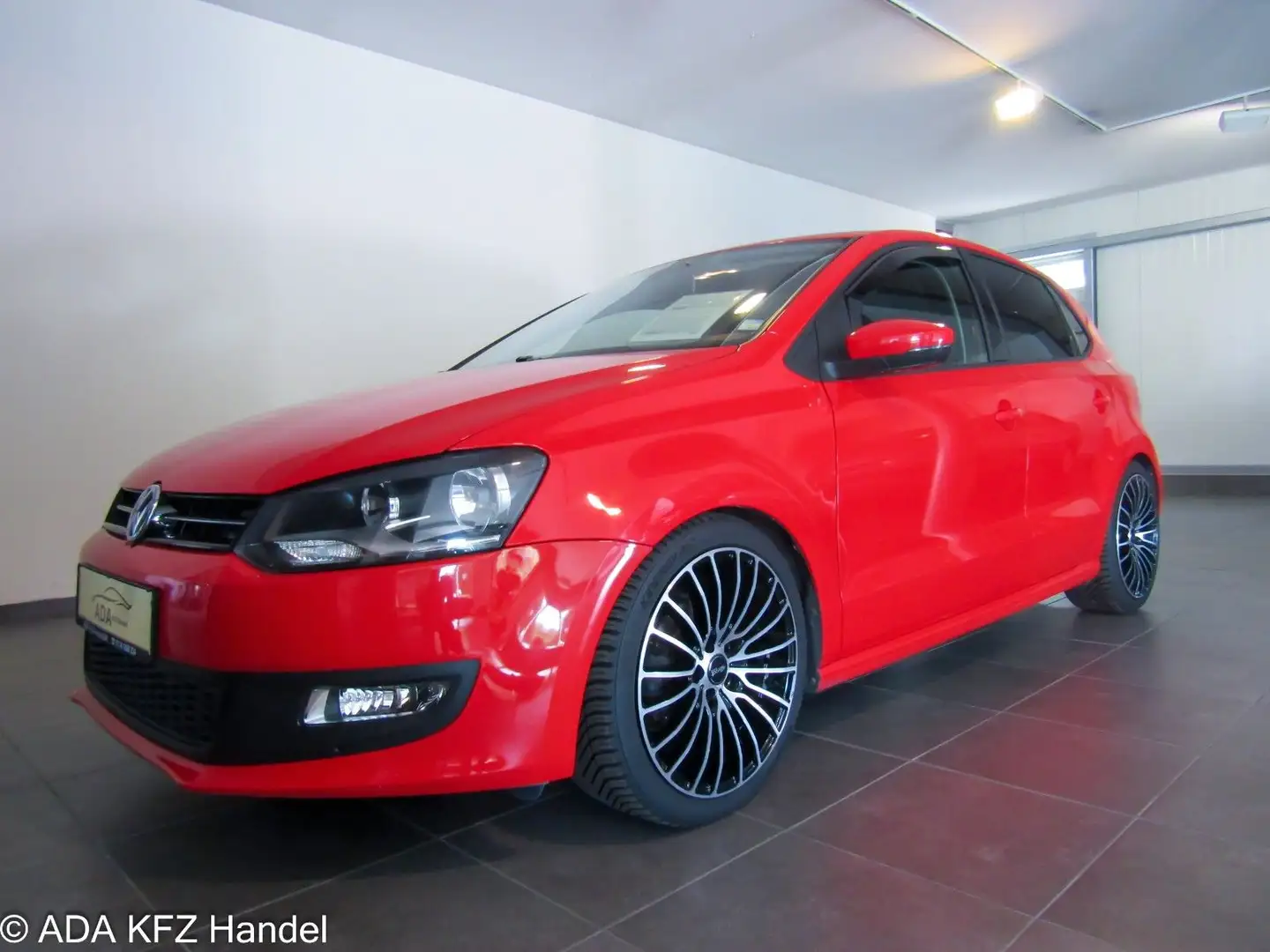 Volkswagen Polo V Comfortline,Neu Stuerkette,HU&AU Nue Rot - 1