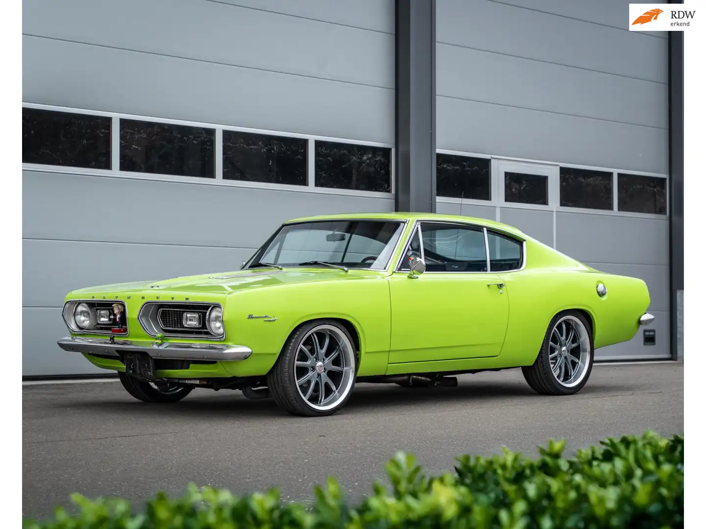 Plymouth Barracuda Sports Fastback 5.4 v8 I Uniek I Custom I Grün - 1