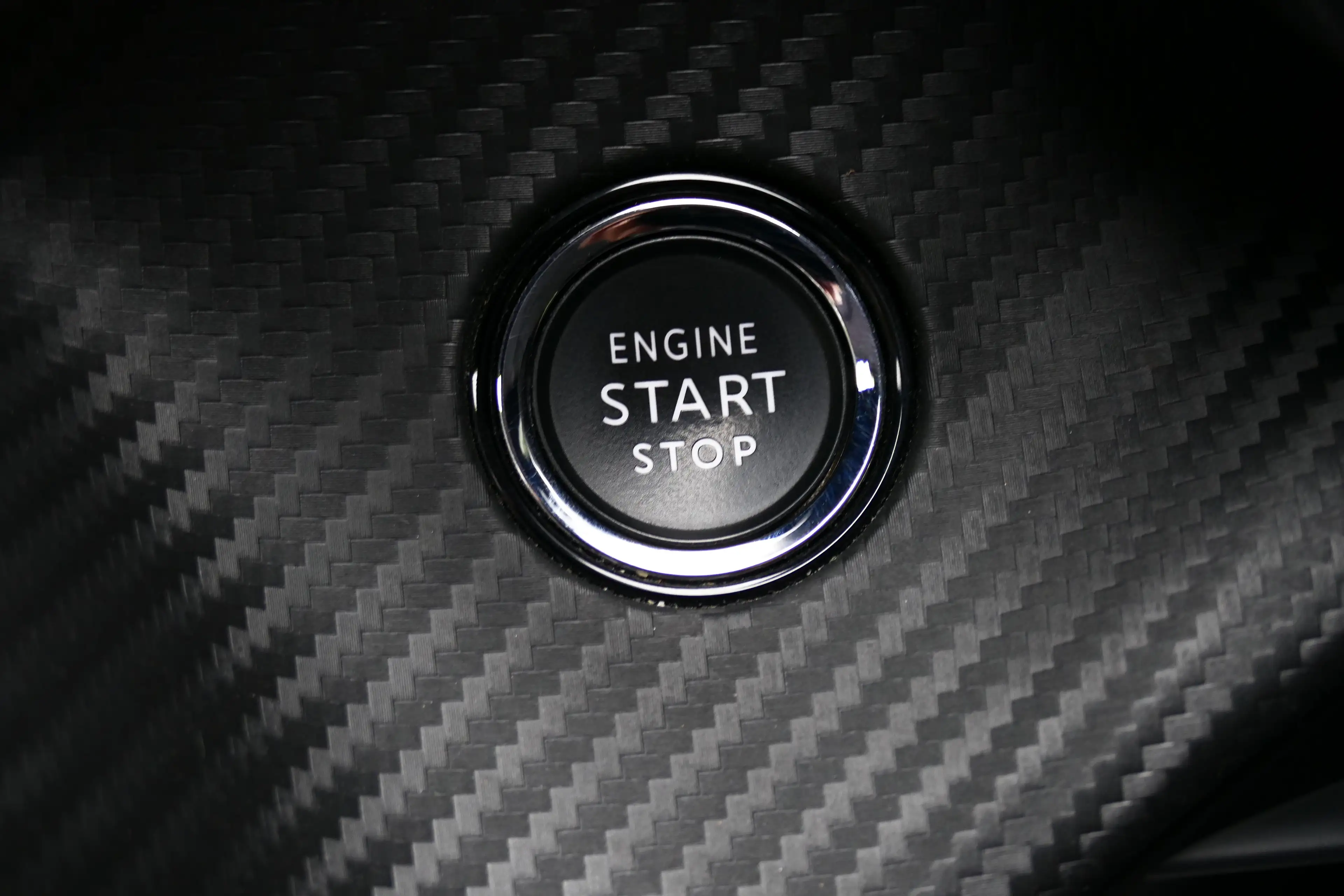 Peugeot e-2008 136PK 50KWH ALLURE PACK AUTOMAAT / CAMERA / STOELV — photo 23