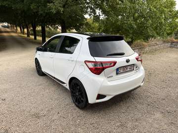Hybrid 100H GR-Sport