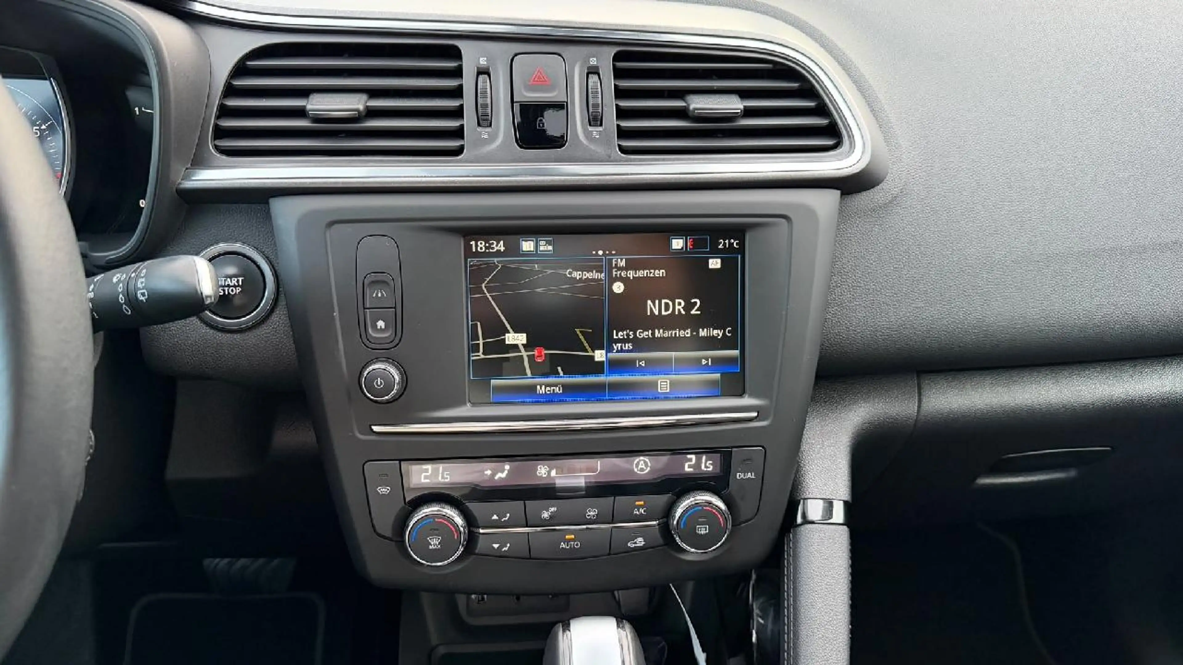 Renault Kadjar LIMITED Deluxe ENERGY TCe 130 EDC — photo 12