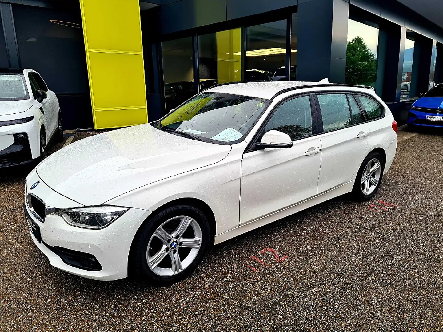 BMW 318 d Touring Weiß - 2