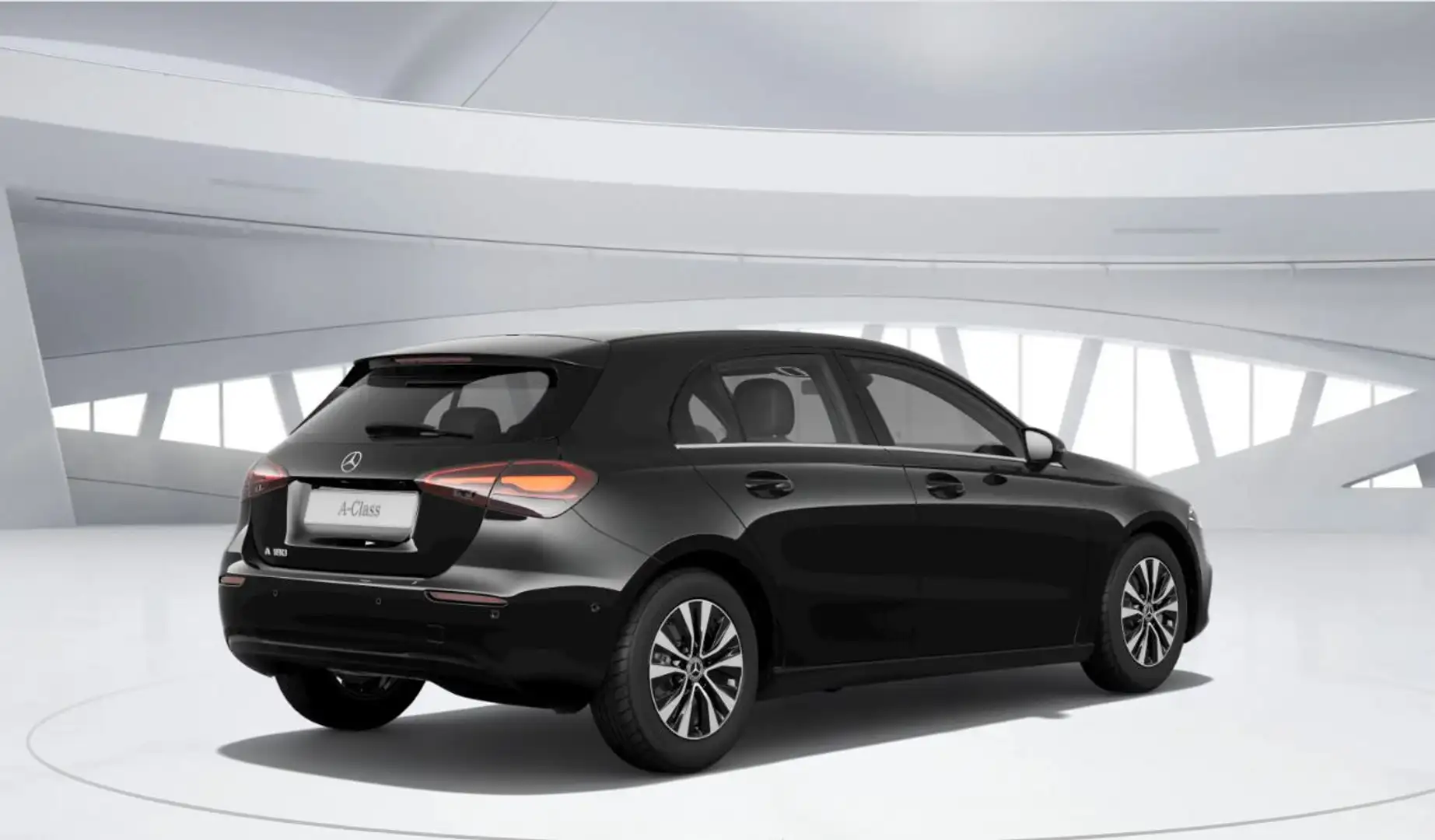Mercedes-Benz A 180 Star Edition Zwart - 2