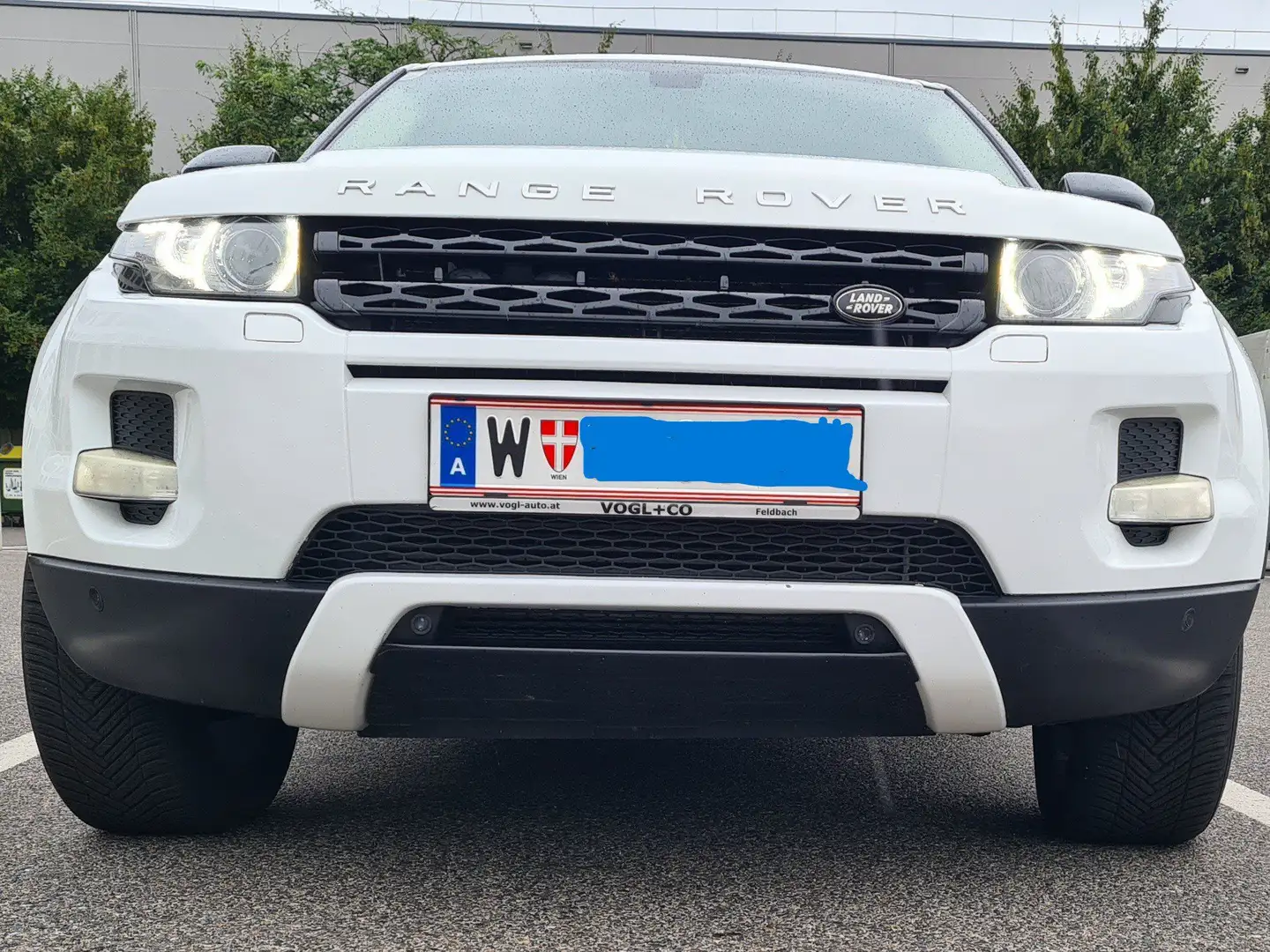 Land Rover Range Rover Evoque Range Rover Evoque Pure 2,2 TD4 Pure Weiß - 1