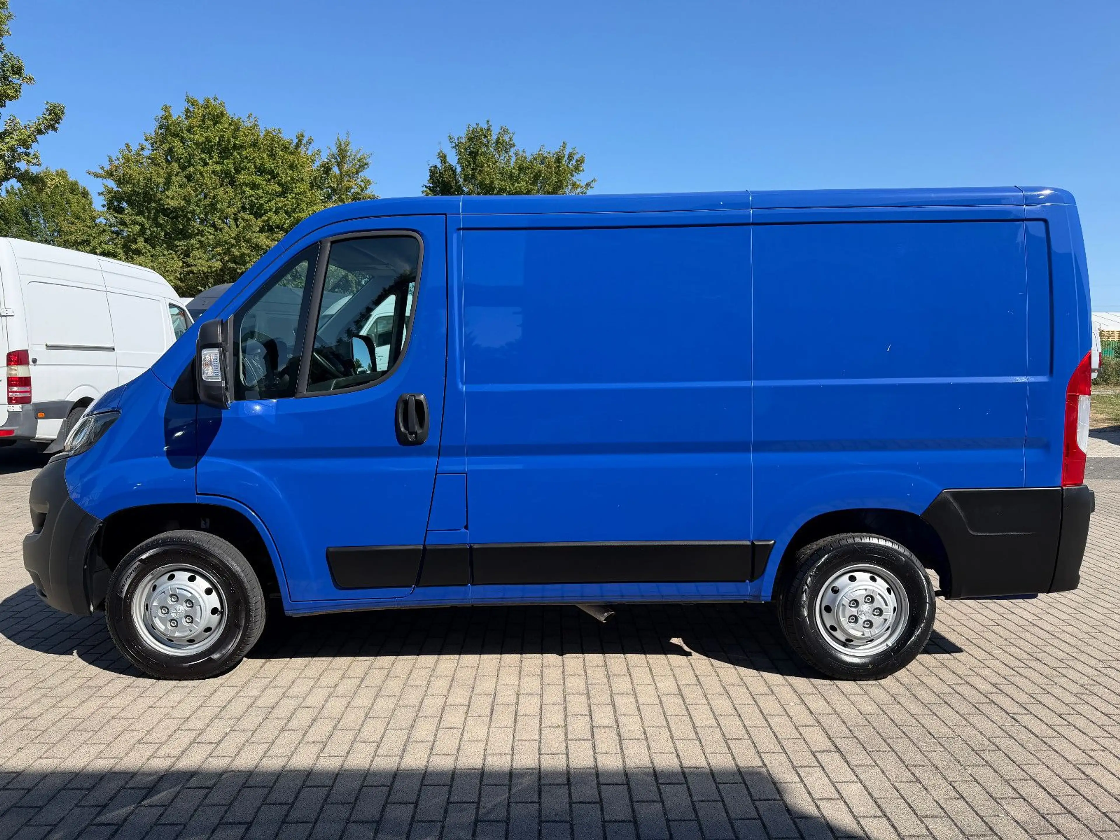 Peugeot Boxer Kasten 330 2.0HDi L1H1/KLIMAUTO+GRA+MFL — photo 8