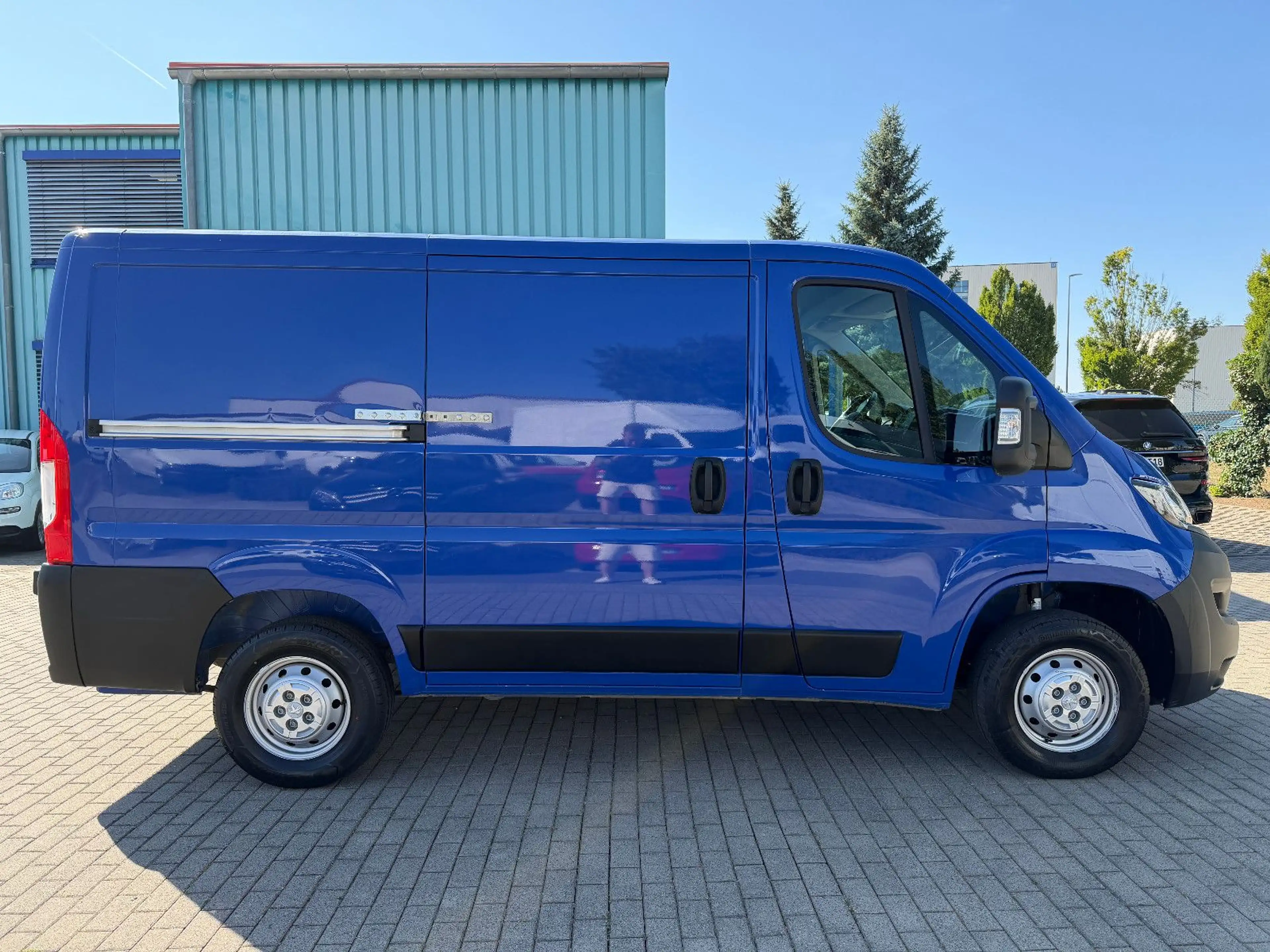 Peugeot Boxer Kasten 330 2.0HDi L1H1/KLIMAUTO+GRA+MFL