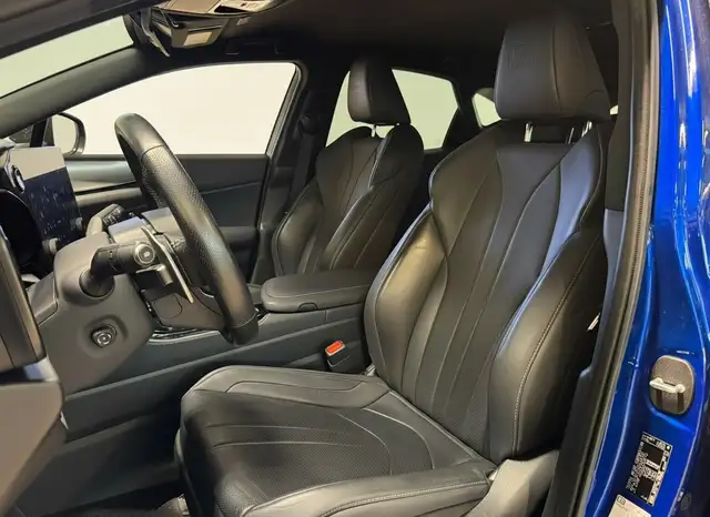 Lexus NX view 5