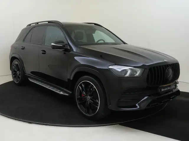 Mercedes-Benz Gle view 2