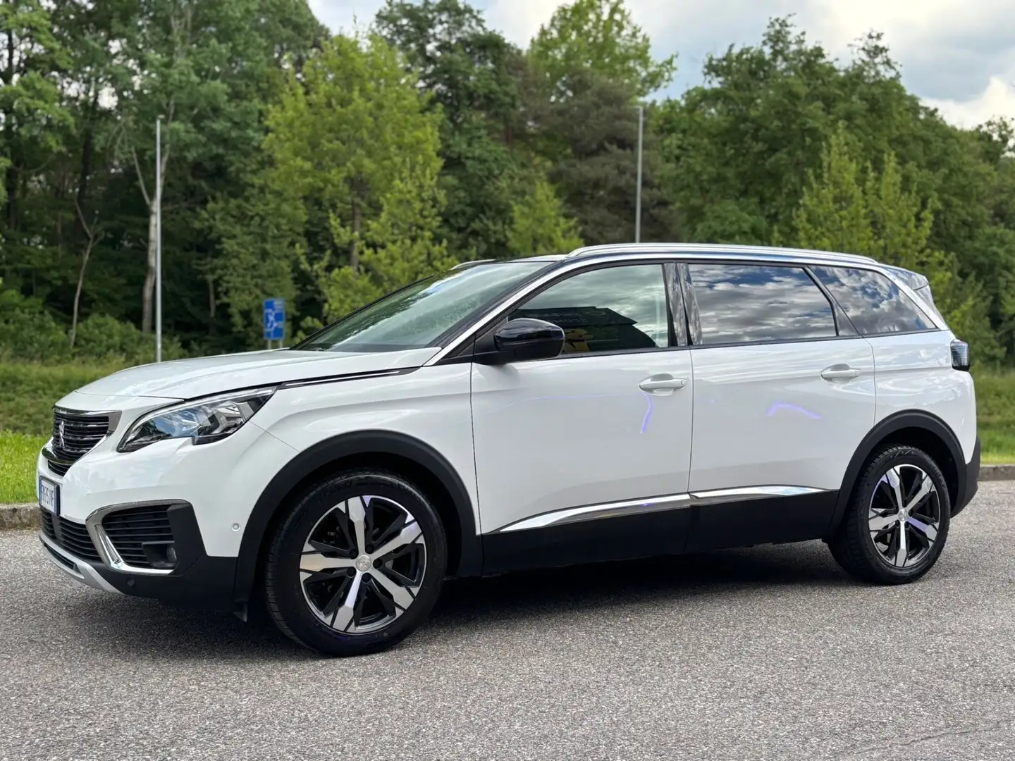 Peugeot 5008 BlueHDi 120 S&S Allure Bianco - 2