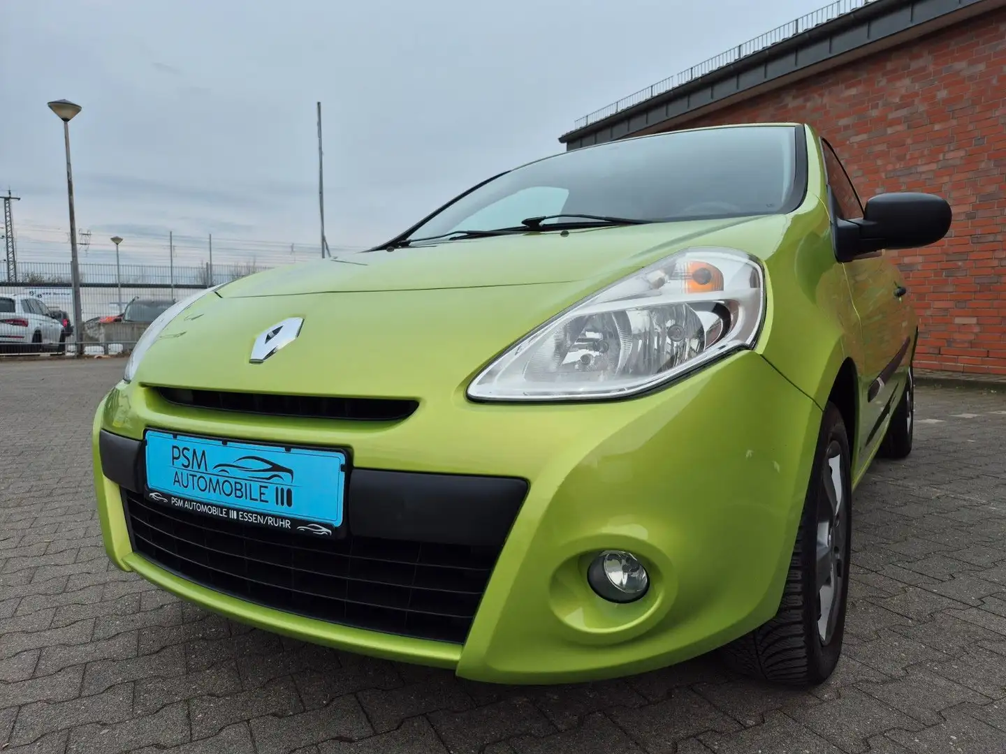 Renault Clio III Expression Alufelgen Garantie Tüv neu Vert - 1