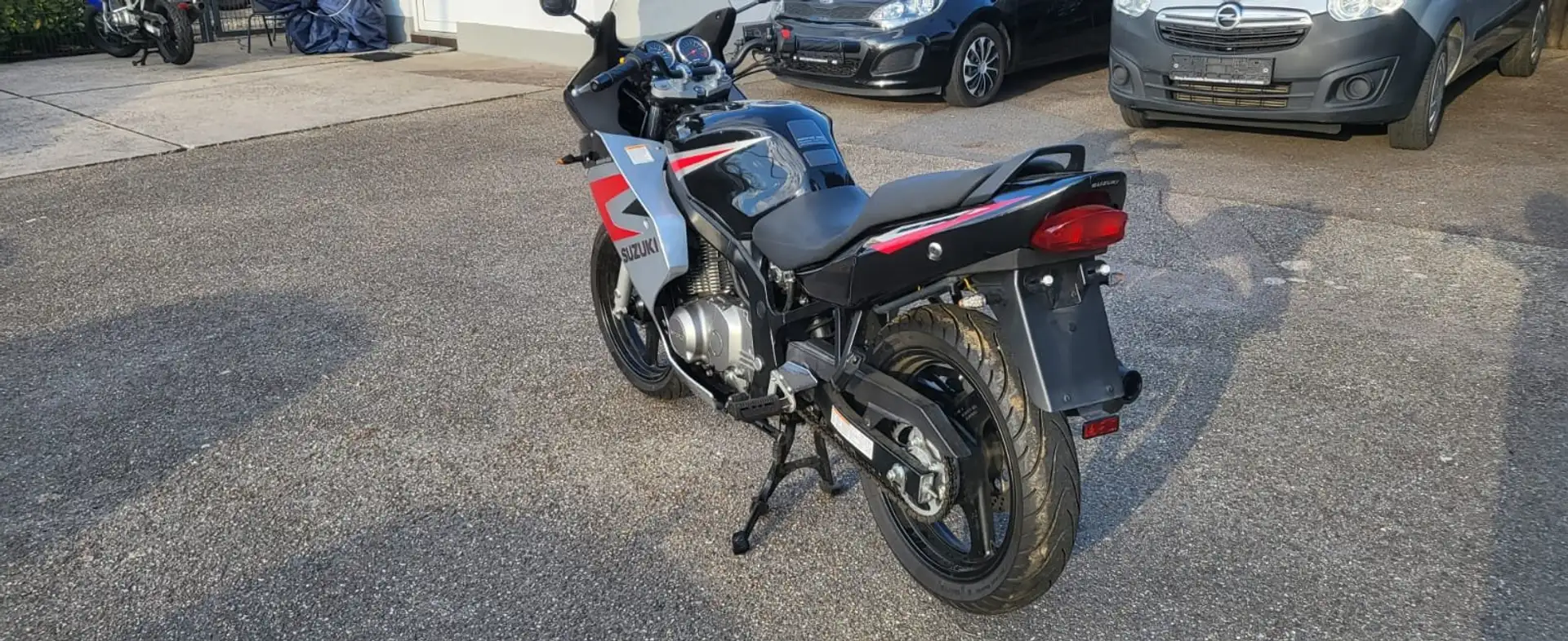 Suzuki GS 500 GS500FU Zwart - 2