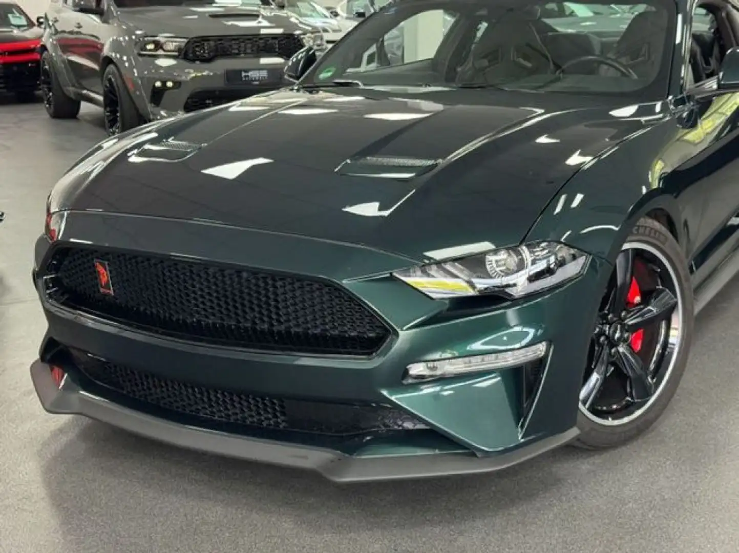 Ford Mustang Fastback 5.0 V8 TiVCT GT Bullitt Verde - 2