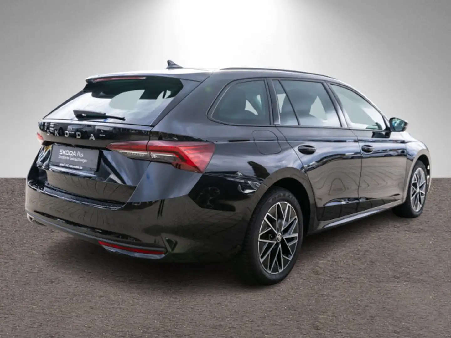 Skoda Octavia Combi Selection 2.0 TDI DSG LED 360° AHK Schwarz - 2