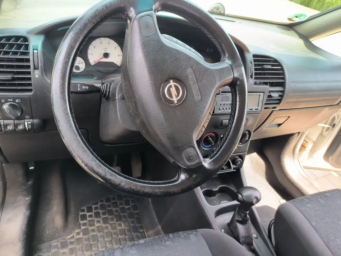 Opel Zafira Zafira 2.2 Selection Executive Gris - 1