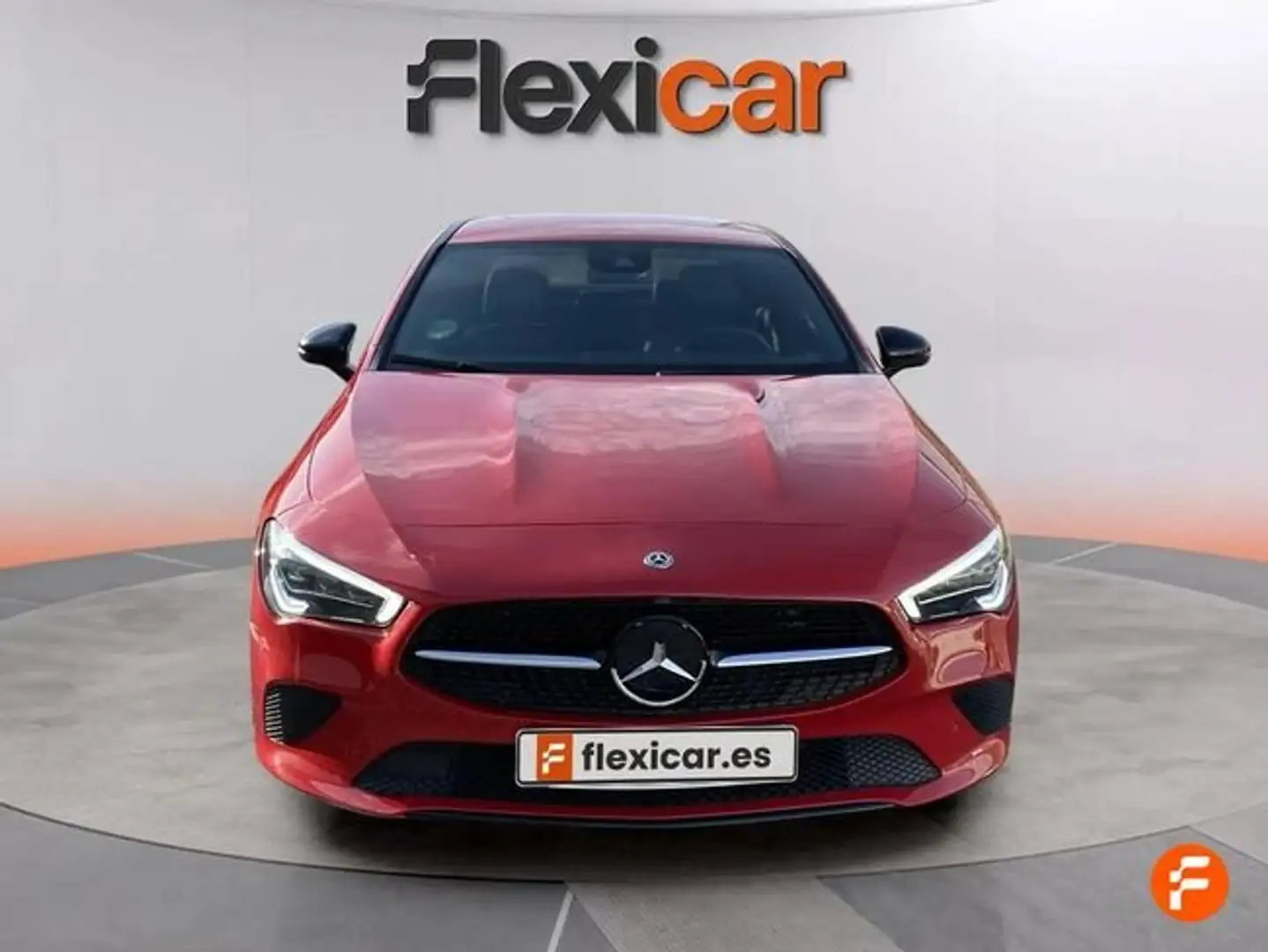 Mercedes-Benz CLA 180 Rojo - 2