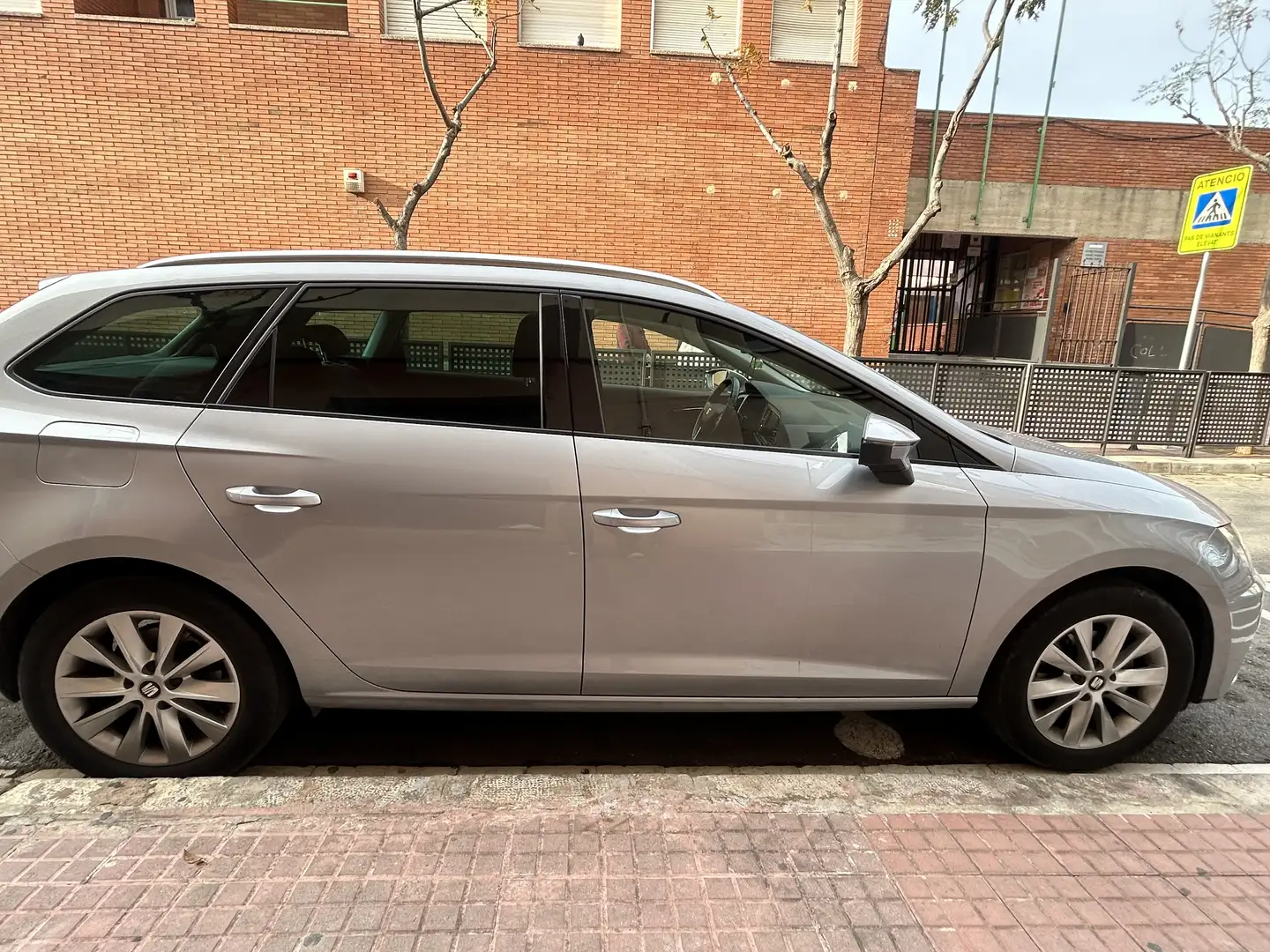 SEAT Leon León ST 1.0 EcoTSI S Plateado - 2