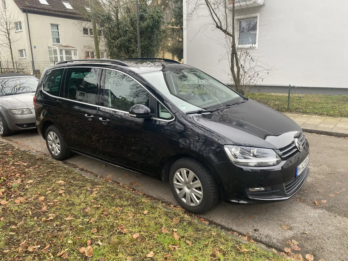Volkswagen Sharan Sharan 1.4 TSI DSG Comfortline Schwarz - 2